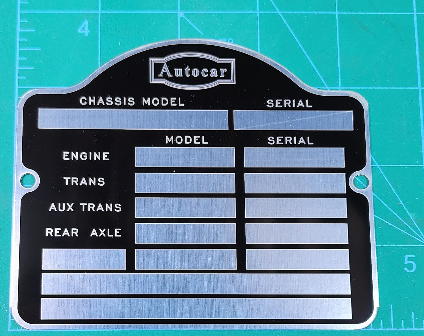 Autocar Serial Tag - Round Top